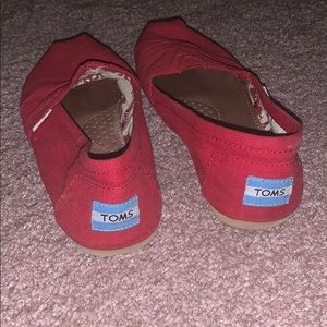 TOMS